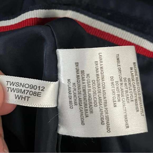 TOMMY HILFIGER Women's 3-in-1 All Weather System Quilted Jacket Medium |‎ EUC - Picture 7 of 12